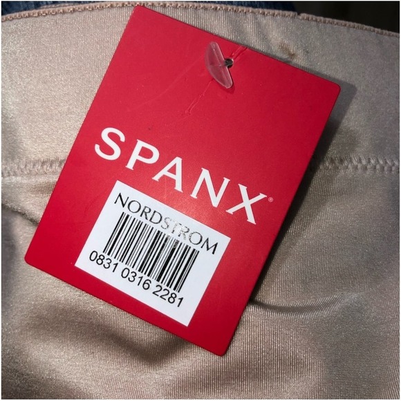 Spanx Suit Your Fancy Control High Waist Thong Small NWT Champagne Beige - Picture 7 of 7